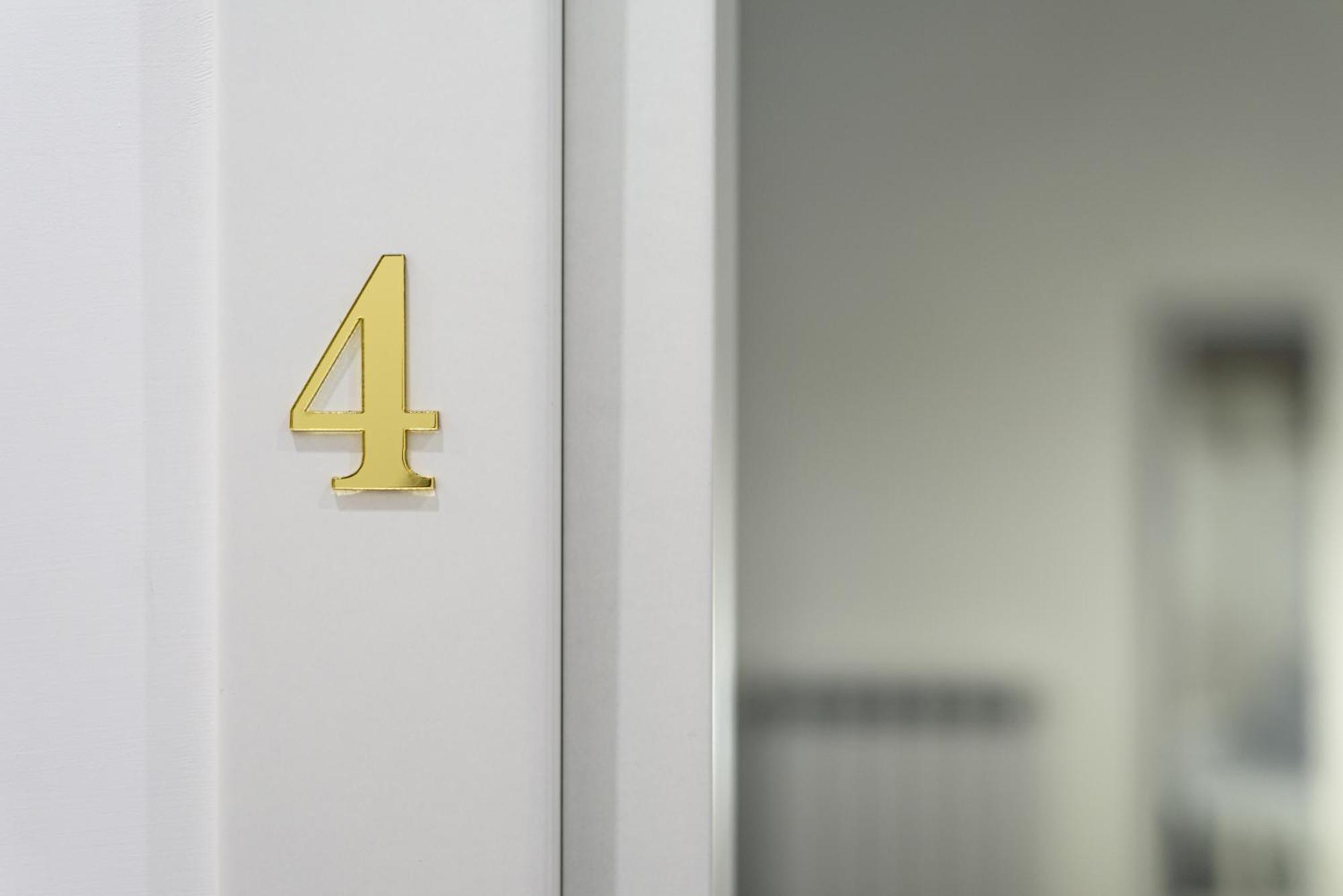 Ecosuite Spaccanapoli ภายนอก รูปภาพ
