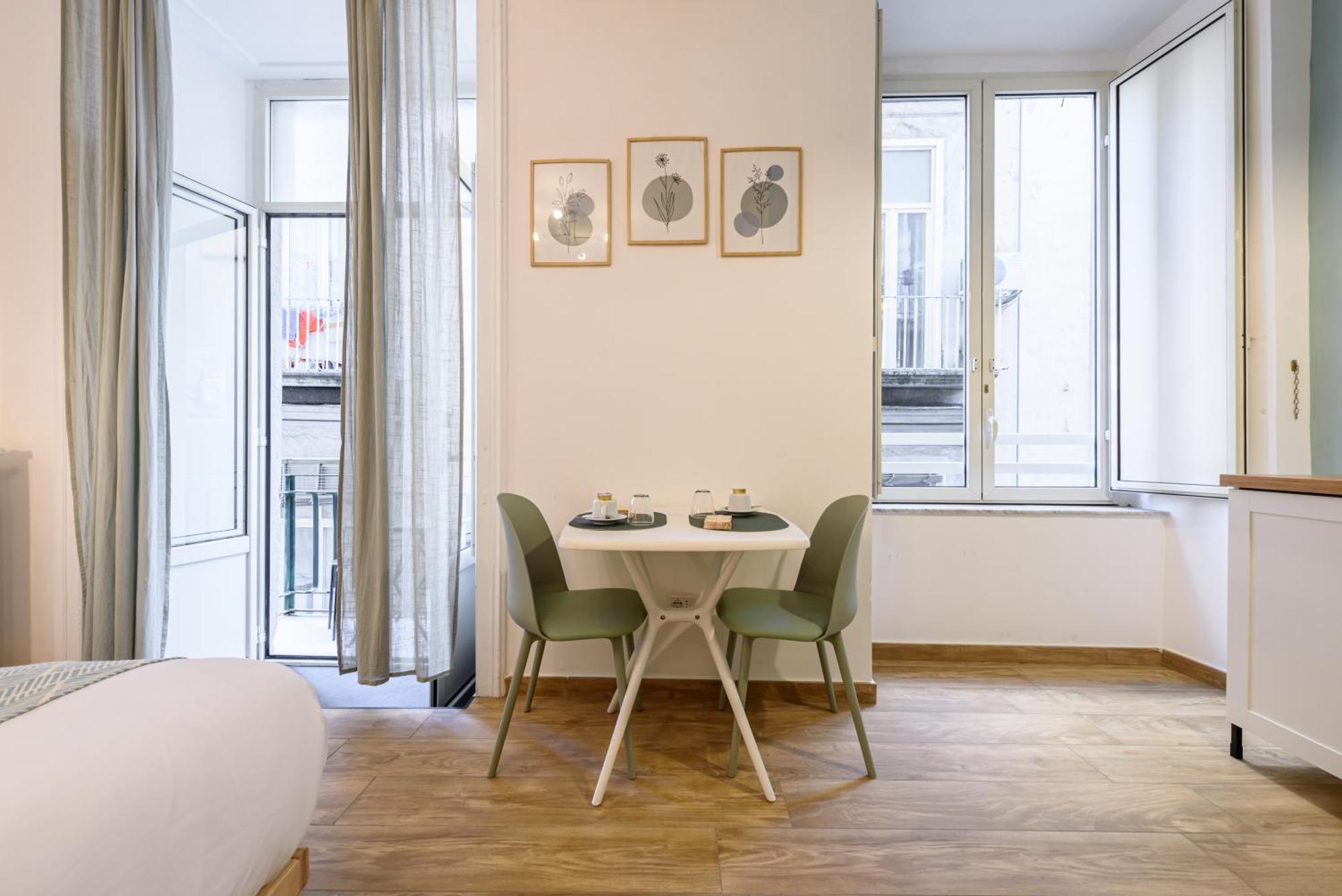 Ecosuite Spaccanapoli ภายนอก รูปภาพ