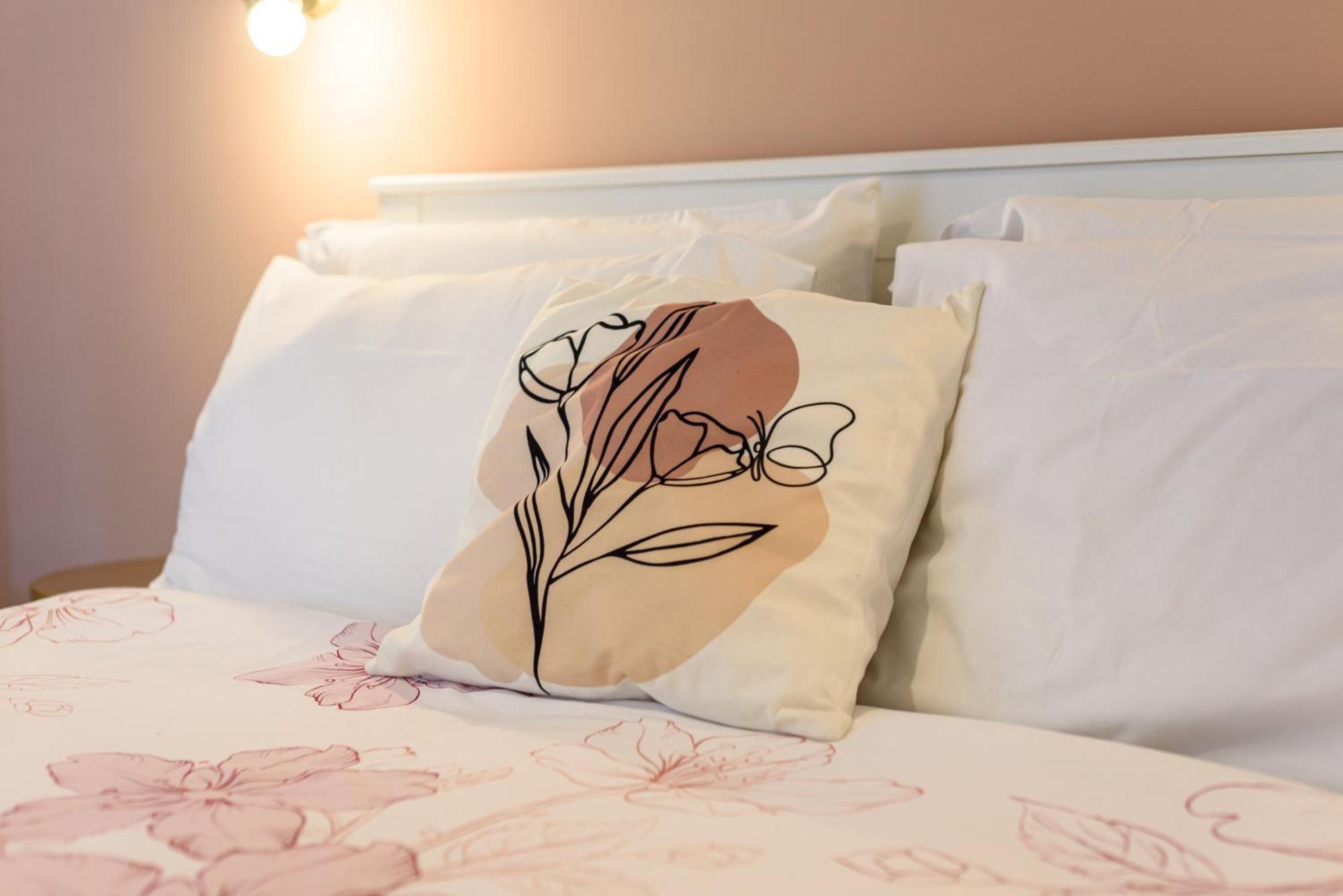 Ecosuite Spaccanapoli ภายนอก รูปภาพ